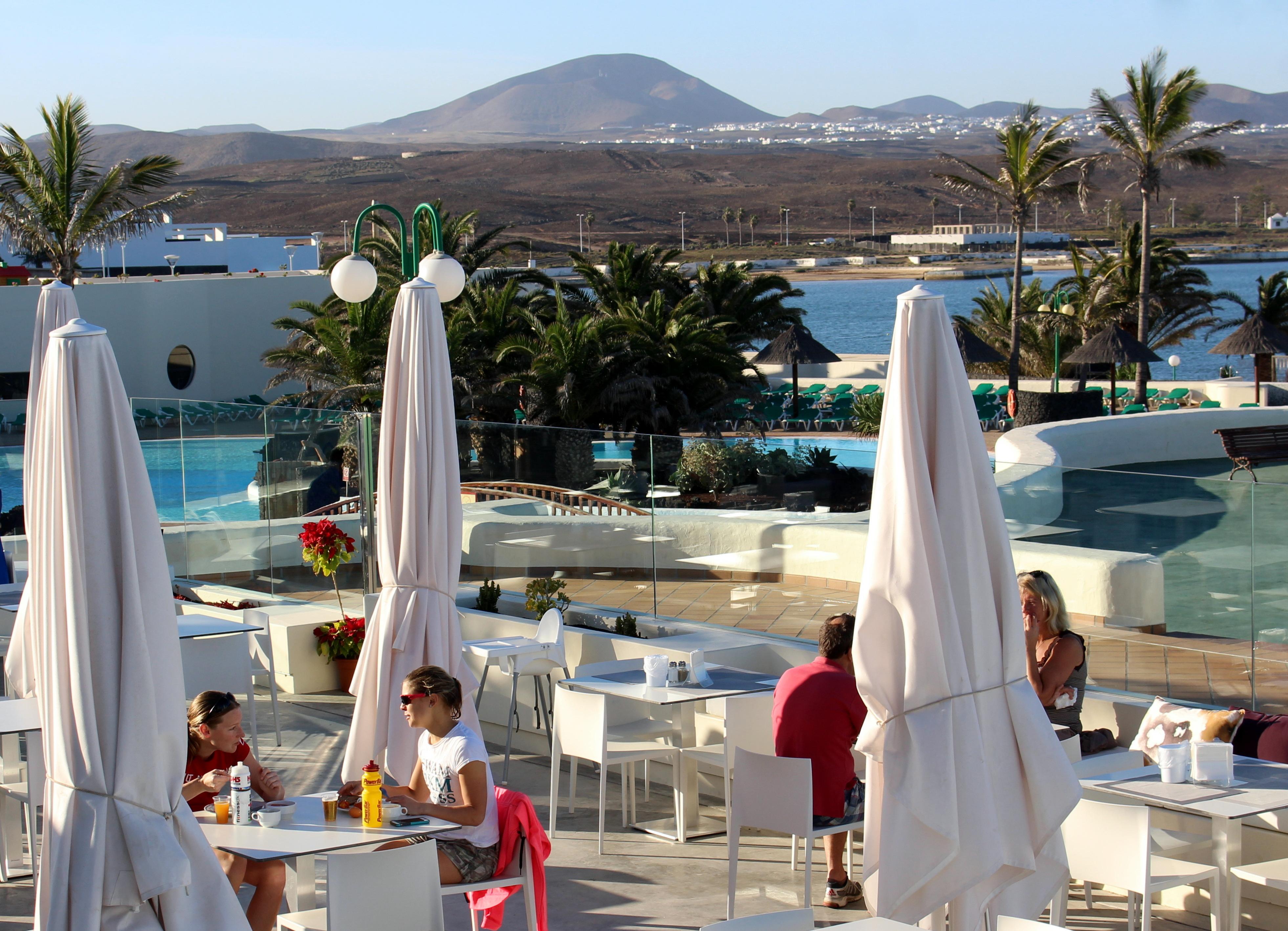 Club La Santa All Sports Inclusive Тинахо Экстерьер фото